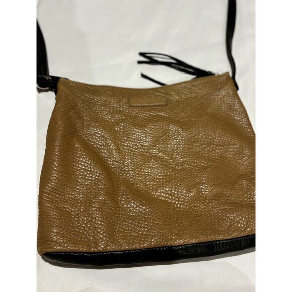 MARC FISHER-Dark Brown/Tan-Pebbled Leather-adj. crossbody strap boho 80’s Purse - Picture 3 of 8